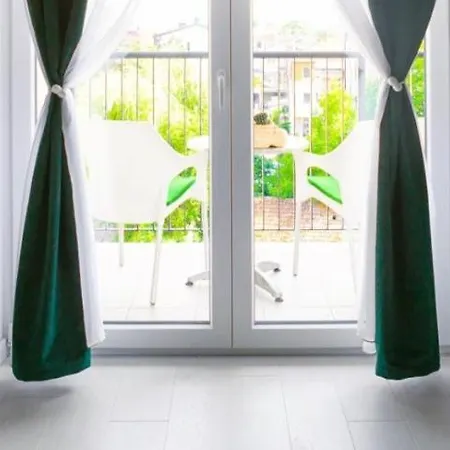 Apartment Apartman Green