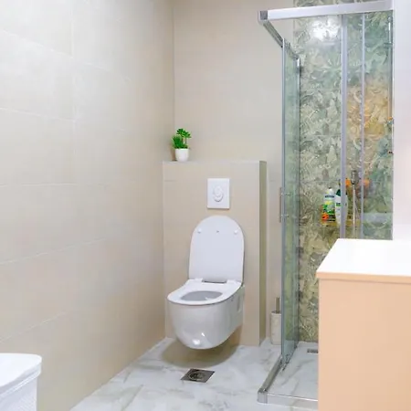 Apartment Apartman Green *